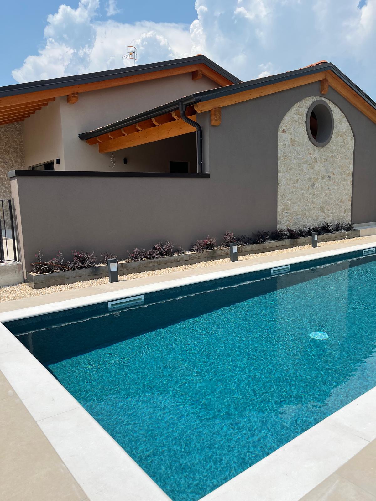 Piscina realizzata da GR IMPIANTI 4