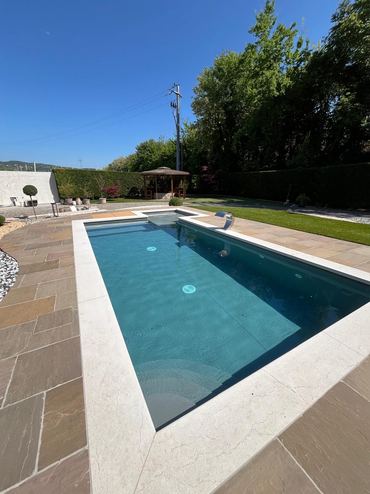 Piscina realizzata da GR IMPIANTI 1